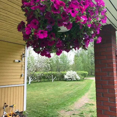 Garden Villa *